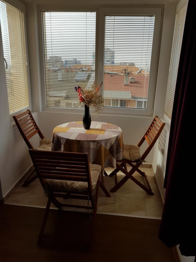 Family Aparthotel Vintegra Burgas Esterno foto